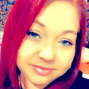 Meet your Posher, Jenapher